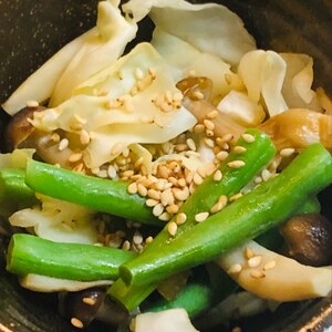 作り置きおかず♪春キャベツといんげんのゴマ和え